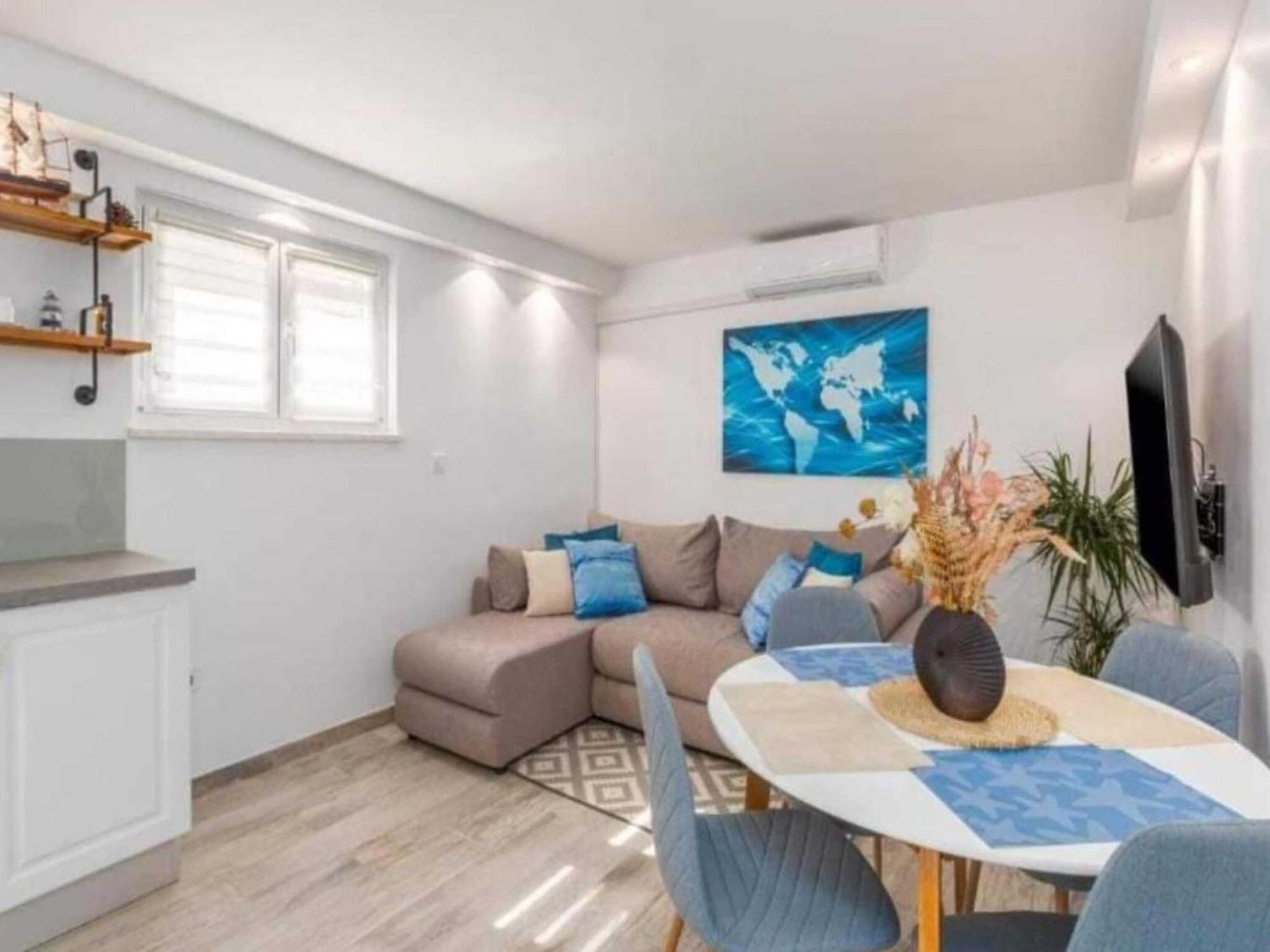 Two Bedroom With Terrace *