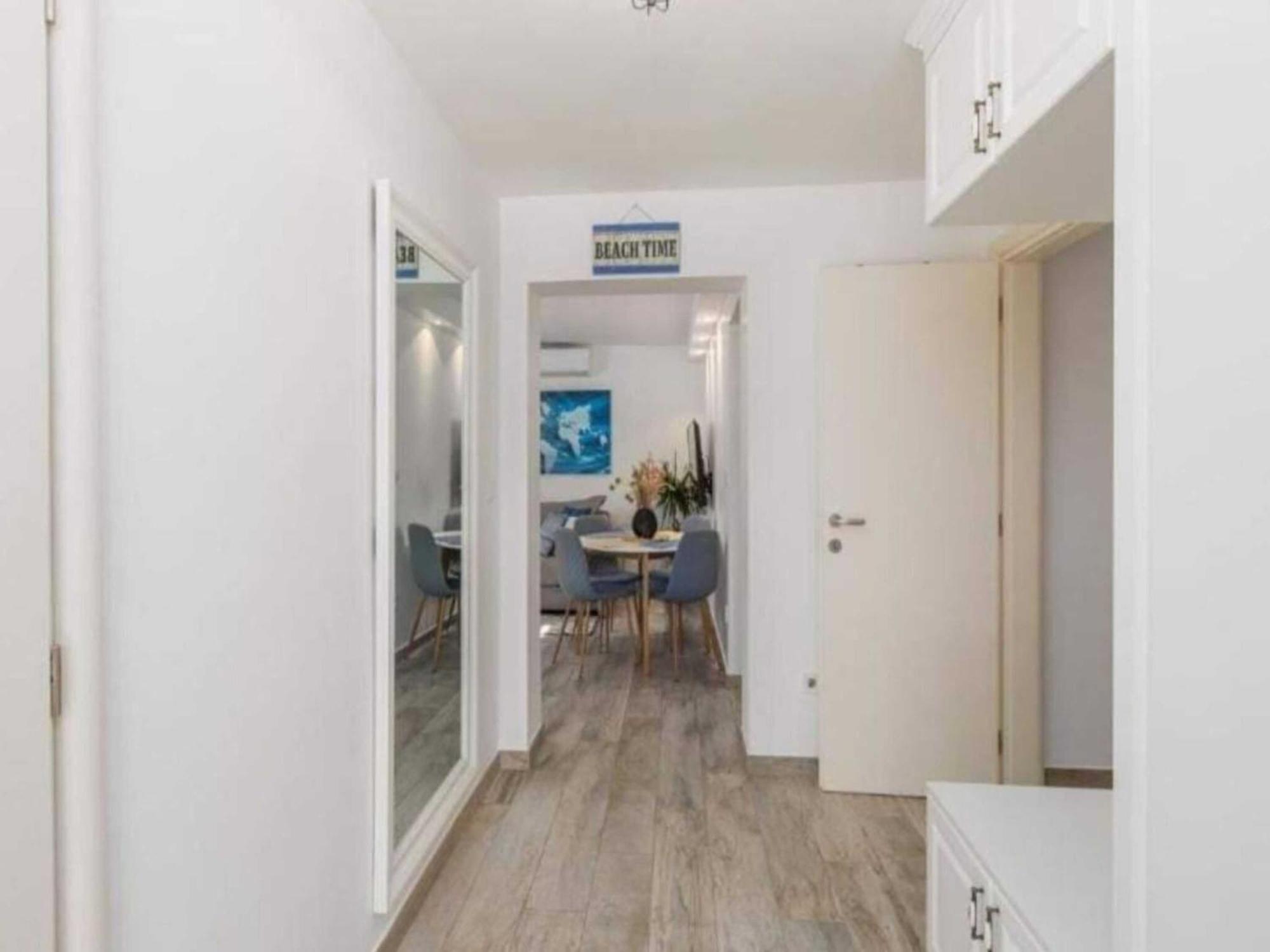 Two Bedroom With Terrace Pula